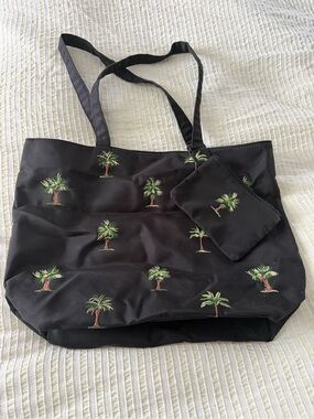 Black Palm Tree Embroidered Tote Bag